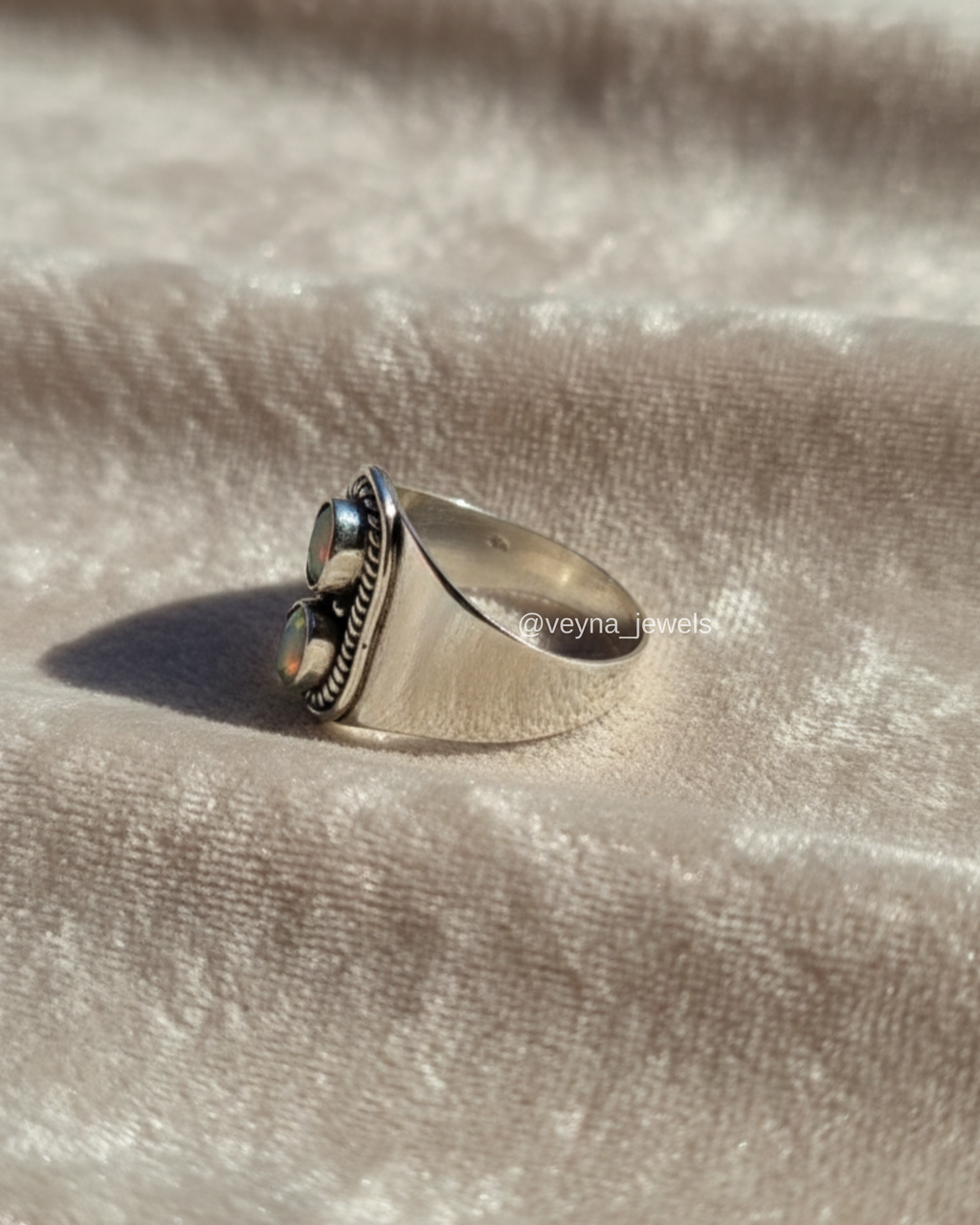 Slow Burn Ring