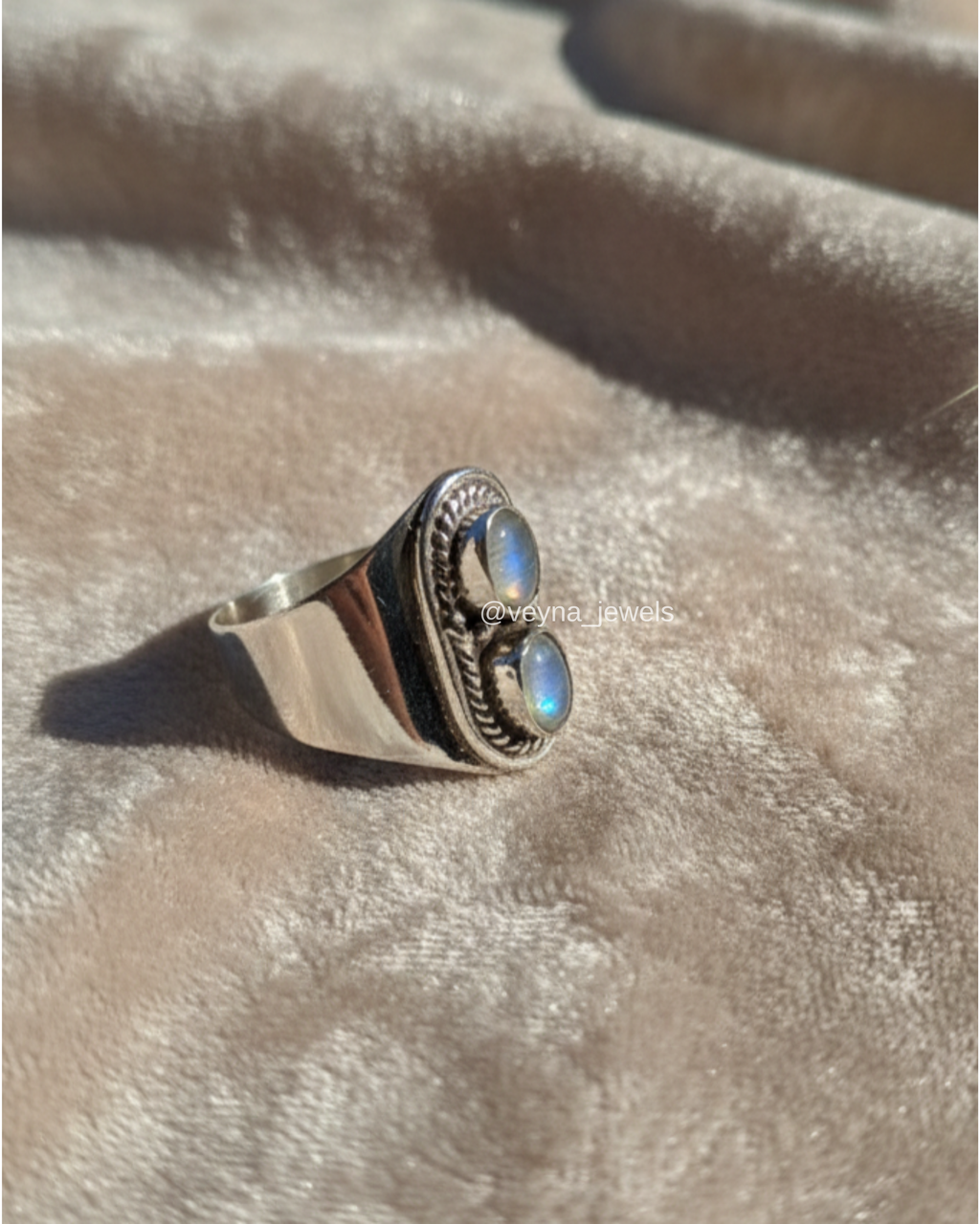 Slow Burn Ring