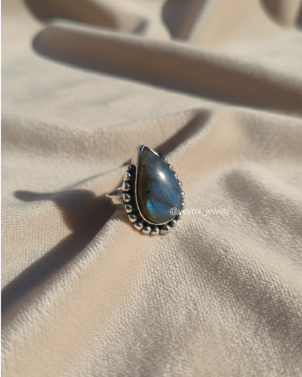 Dark Horse Ring