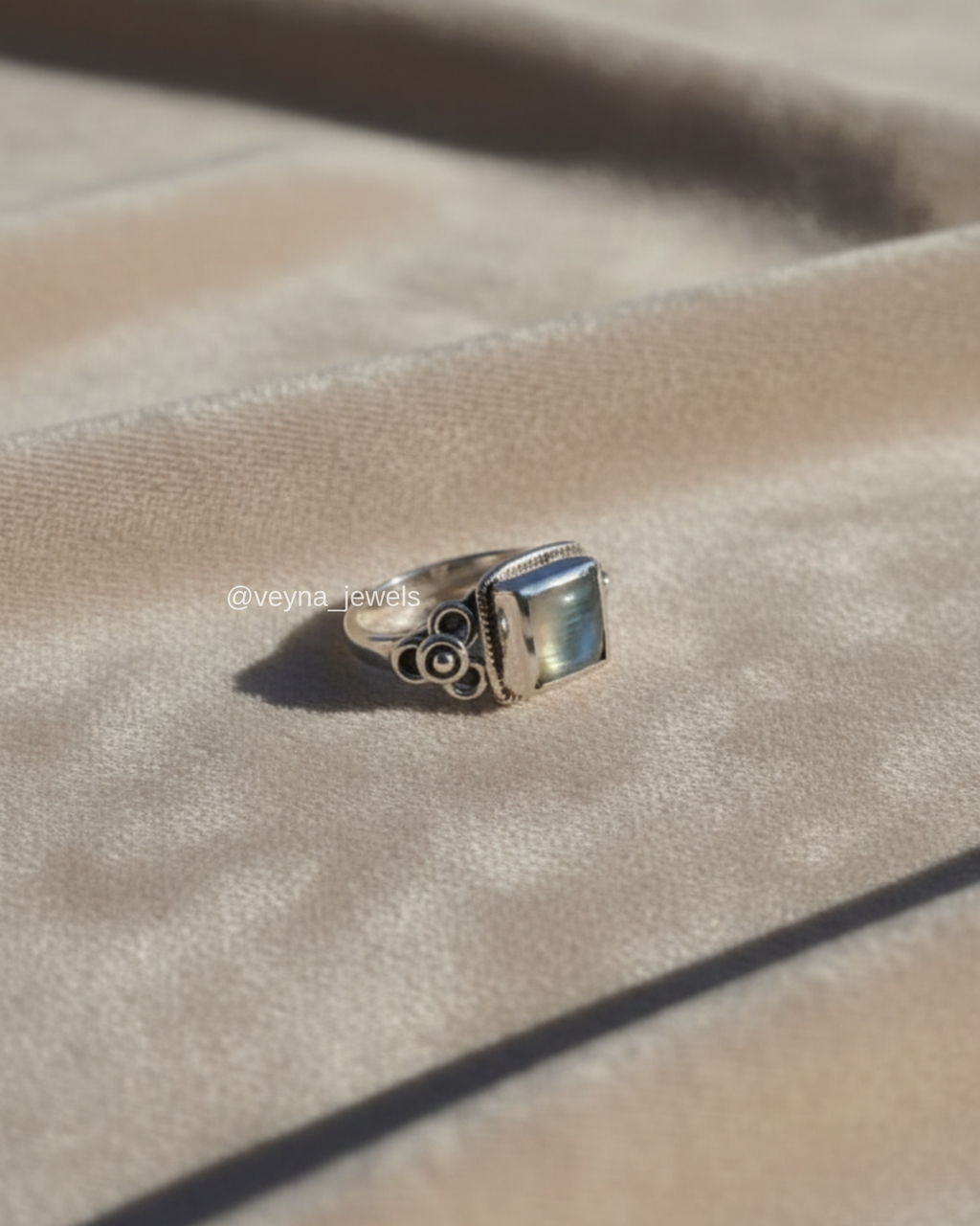 Sabrina Ring