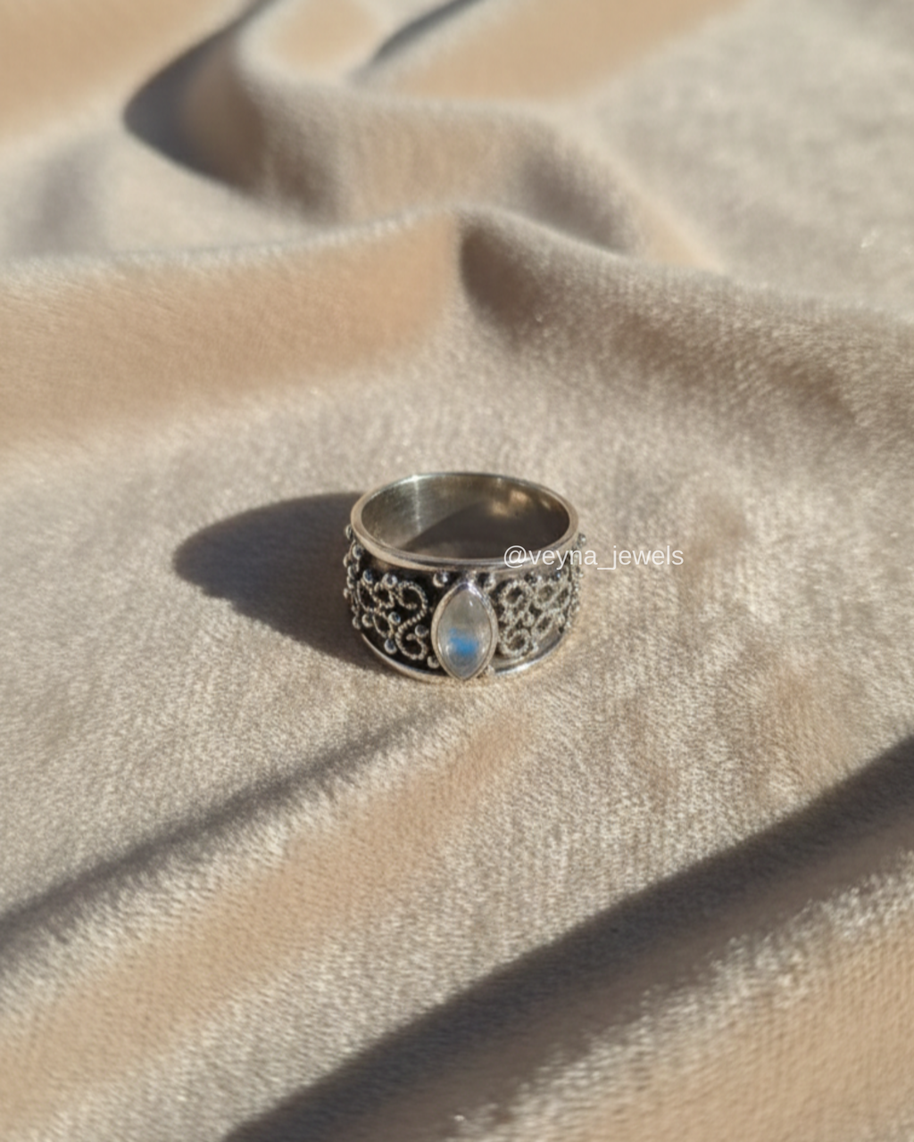RUNWAY RING