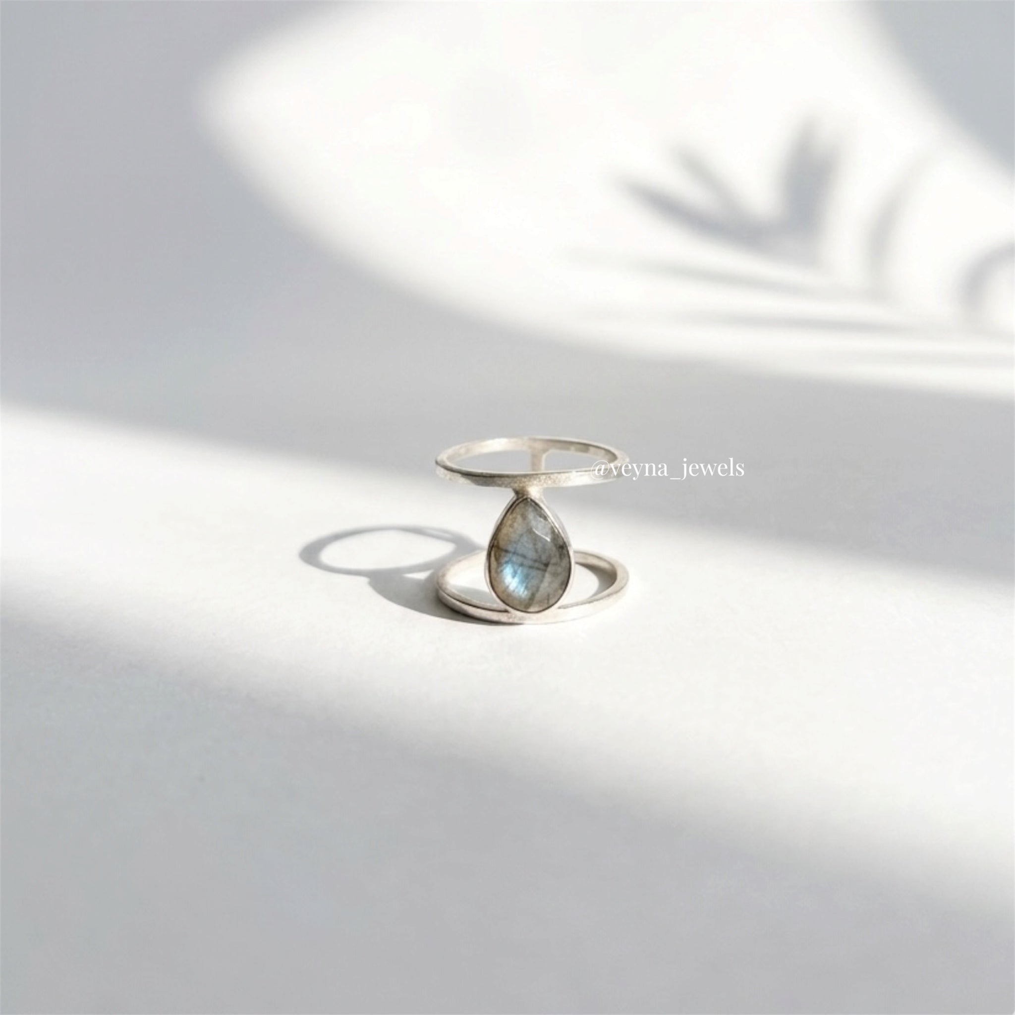 Tinku ring
