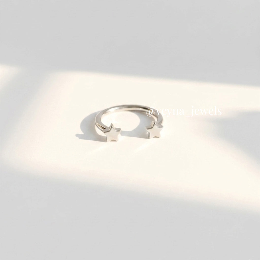 Finger Cuffs: Star Ring