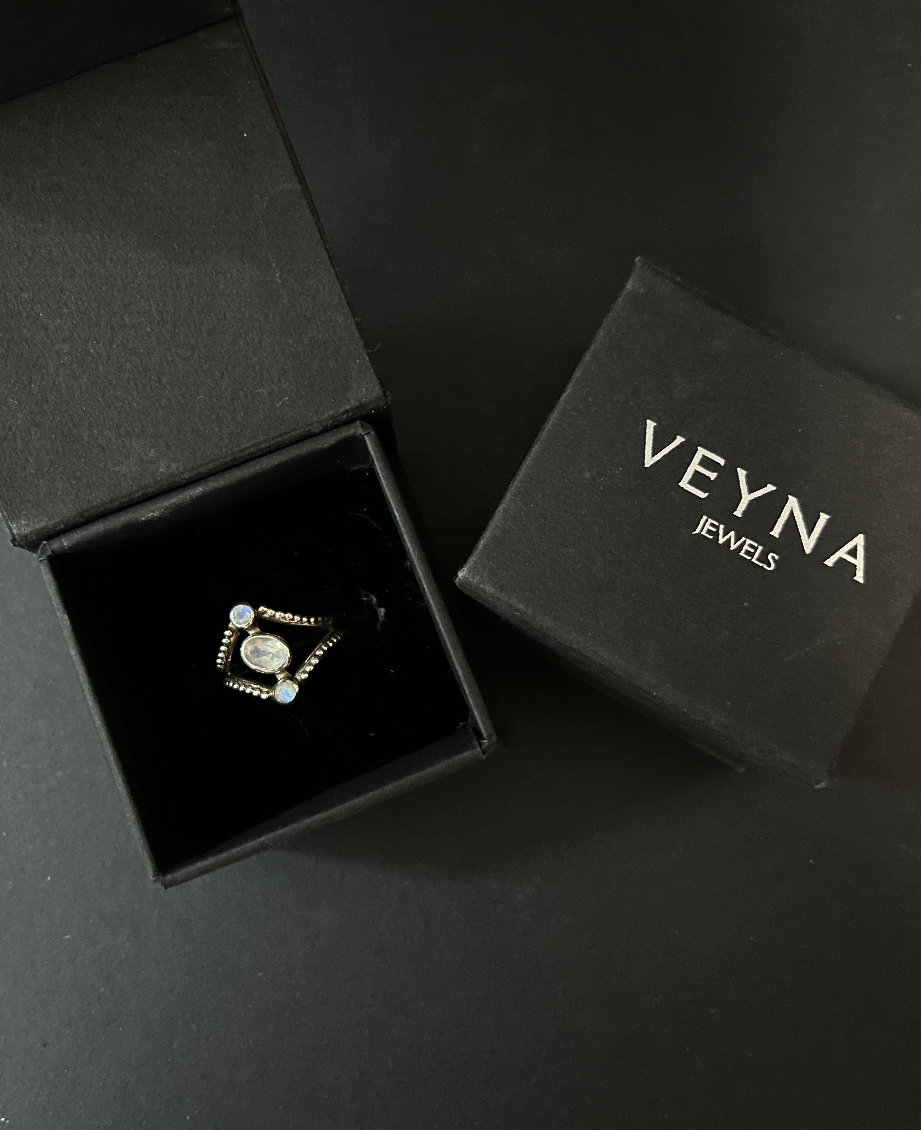 Swan Ring