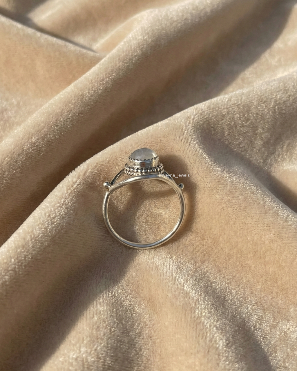 Noon Ring
